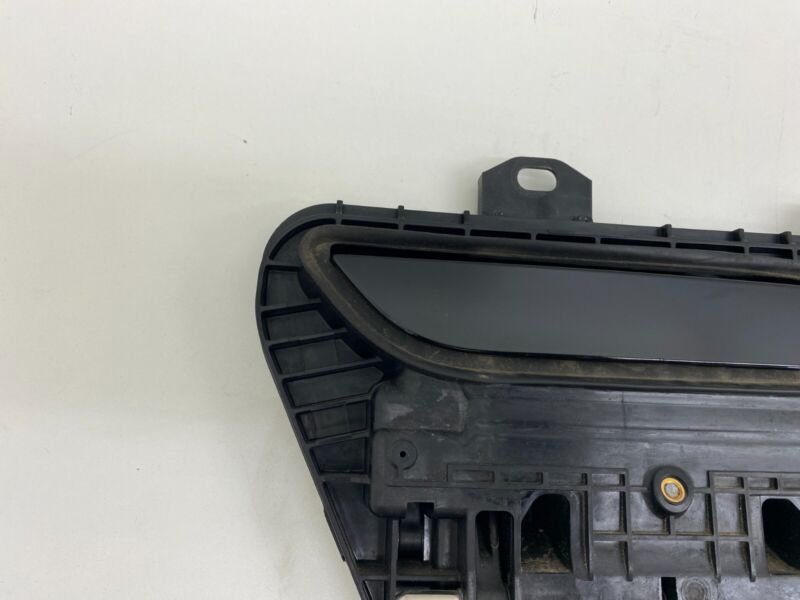 1009830 00 A 2021-2023 Tesla Model S MS Rear Passenger Side Exterior Door Handle Right RH OEM