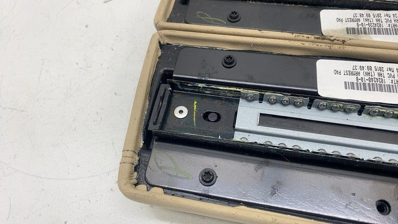 1024240-10-B ⭕12-15 Model S Left & Right Center Console Armrest Pad 1024240-10-B/1024239-10-B