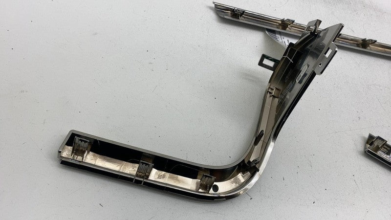 PT00041610E 22-24 Rivian R1T R1S Dashboard Instrument Panel Moulding Trim Cover PT00041612-E