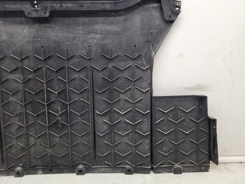 ⭕2016-2020 Tesla Model S Rear Bumper Undertray Splash Shield Trim Cover Assembly