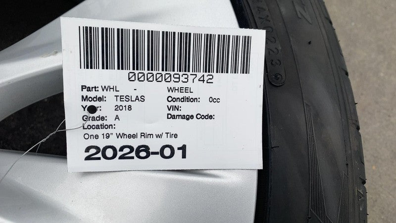 ⭕ 2016-2020 Model S MS Wheel Rim 245/45 ZR19 102W + Tire 245/45R19 105