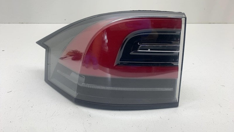 ⭕ 16-20 Model X MX Rear Driver Side Outer Taillight Tail Lamp Left 103
