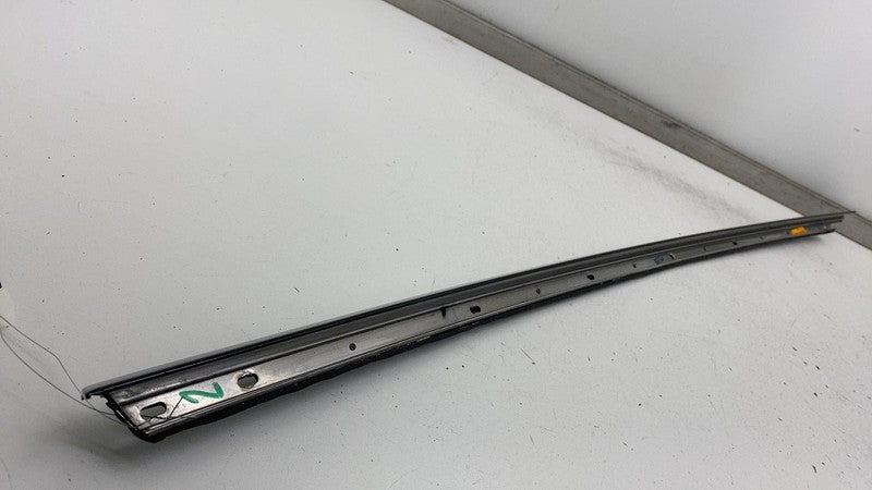 103225098J ⭕ 2016-2023 Tesla Model X MX Rear Door Upper Strip Molding Right RH 1032250-98-J