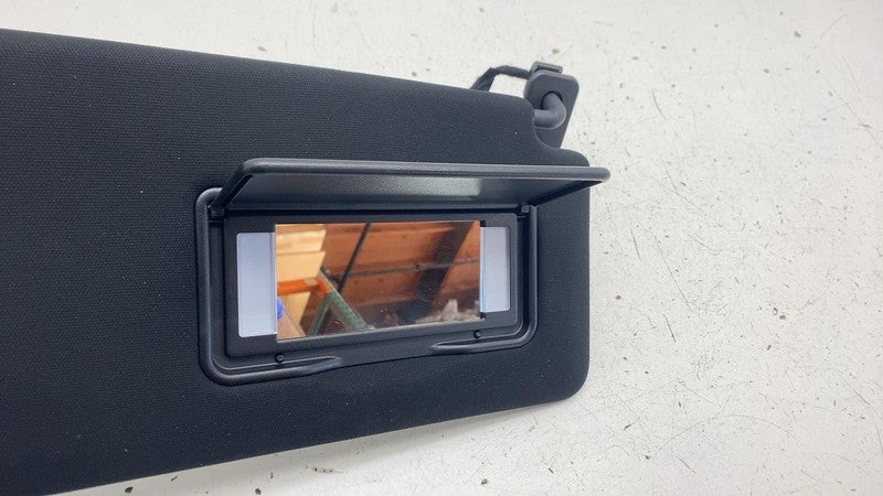 ⭕ 2018-2021 Lincoln Navigator Front Passenger Right Sun Shade Visor Su