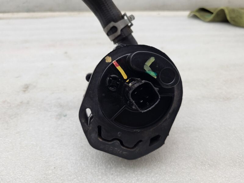 2016-2020 Tesla Model S X Cooling System Auxiliary Water Coolant Pump FWD Assy