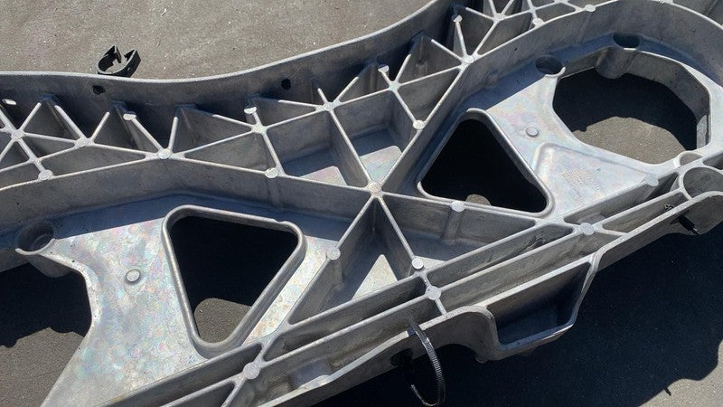 31686305 ⭕ 2021-2023 Polestar 2 Front Drive Unit Engine Subframe Crossmember OEM 31686305