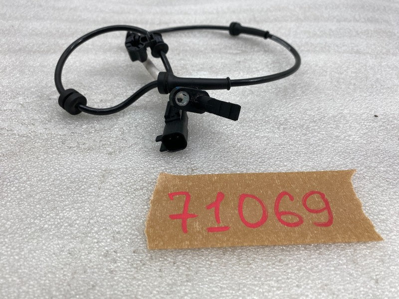 103779400B ⭕12-20 Model S Front Anti-Lock Brake Intelligent Wheel Speed Sensor 1037794-00-B