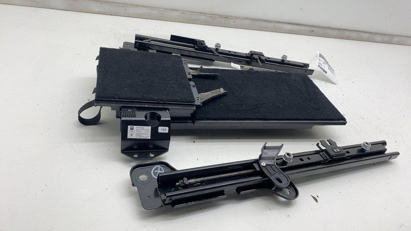 ⭕ 2016-2020 Model X Rear Left Seat Slider Controller Catcher Module 10