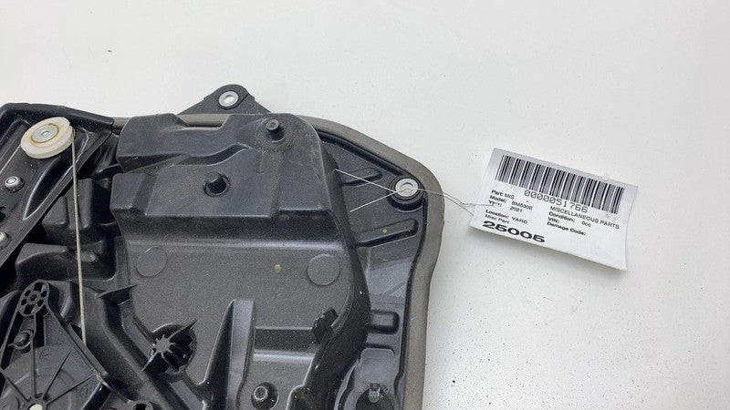 2018-2021 BMW 530e G30 Rear Driver Side Window Regulator & Carrier Lef