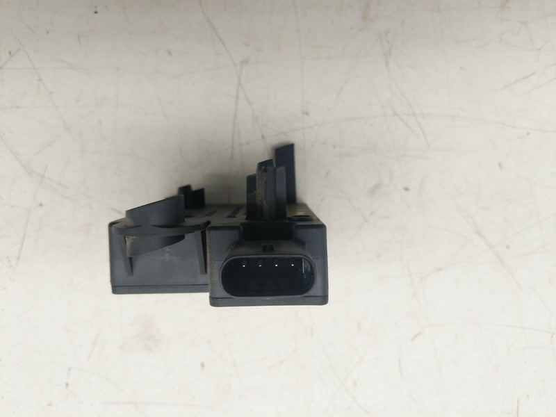 1097855-00-E ⭕ 2017-2023 Model 3 M3 Rear Bumper Body Control Module Computer BCM 1097855-00-E