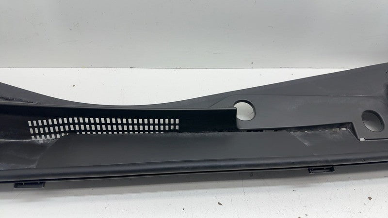 ⭕ 2023-2025 Toyota Prius Front Windshield Wiper Cowl Vent Trim Panel 5