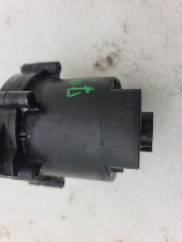 1054529 00 C ⭕ 2016-2020 Tesla Model X Additional Auxiliary Water Pump Assembly 1054529-00-C