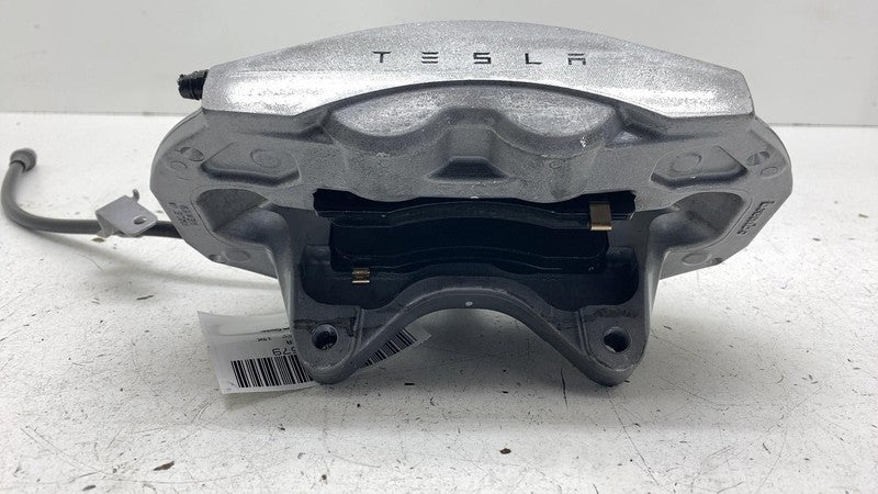 ⭕17-23 Model 3 M3 Front Driver Side Caliper Left w/ Brake Hose Line 10