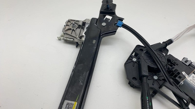 102882100F 2016-2020 Tesla Model X Rear Passenger Side Door Window Regulator & Motor Right