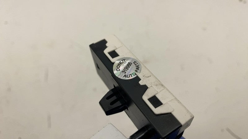 ⭕ 2021 2022 2023 Polestar 2 Rear Left / Right Antenna Amplifier Module