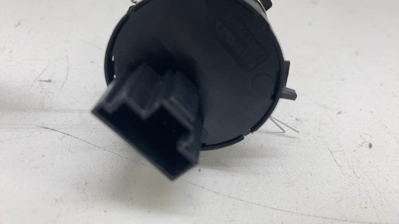 ⭕ 2019 2020 2021 Mercedes-Benz C300 W205 Engine Start Stop Button Switch Control