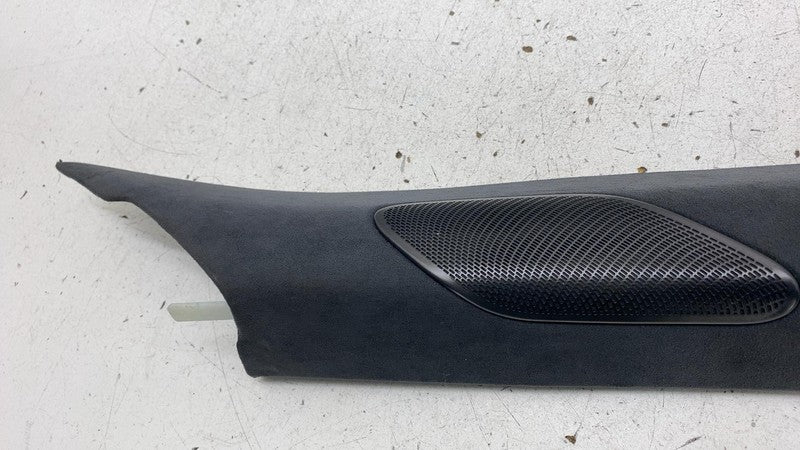 PT00647943 ⭕ 2022-2024 Rivian R1T Front Right A-Pillar Trim Panel w/ Speaker RH PT00647943