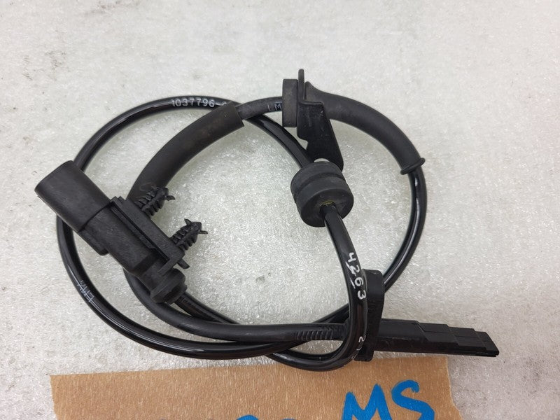 103779600C 12-20 Model S Rear Left or Right Intelligent ABS Wheel Speed Sensor 1037796-00-C
