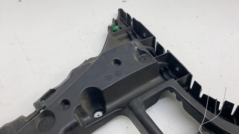 31663652 ⭕ 21-23 Polestar 2 Rear Driver Side Bumper Mount Support Bracket Left 31663652