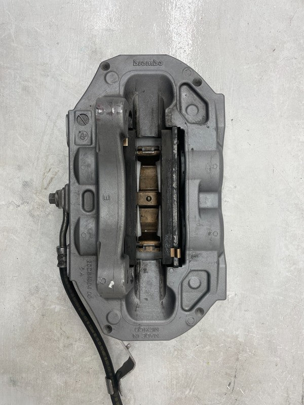 1044622-00-E ⭕ 17-23 Model 3 Front Passenger Caliper w/ Brake Hose Line Right RH 1044622-00-E