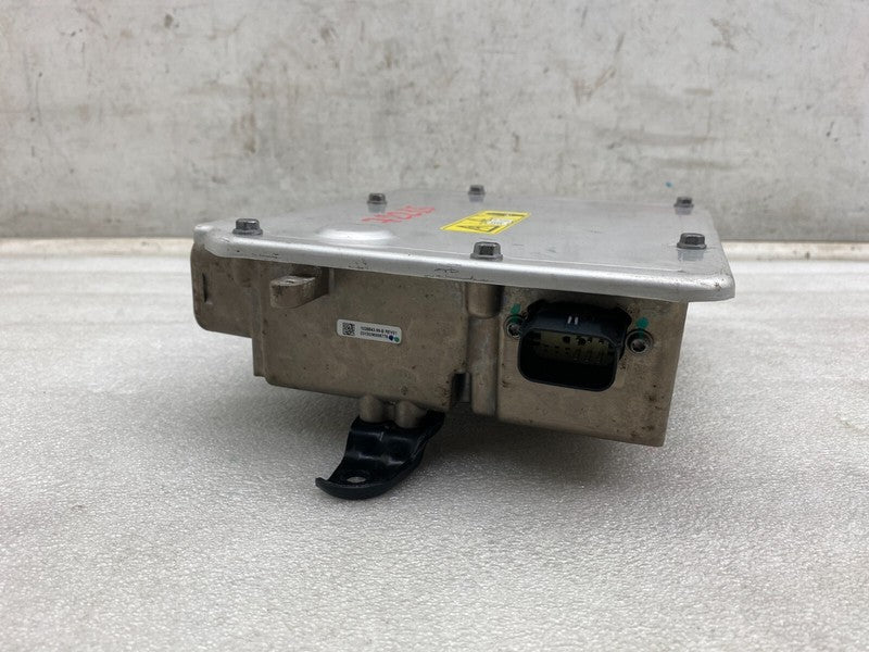 102884399B ⭕ 12-15 Tesla Model S Front High Voltage Distribution Junction Box 1028843-99-B