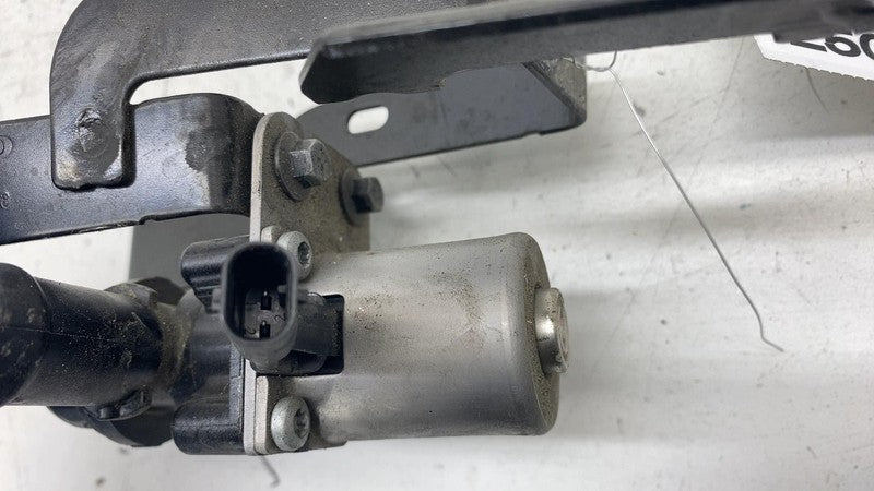 32208567 ⭕2021 2022 2023 Polestar 2 Electrovalve Water Cooler Pump Cooling Valve 32208567