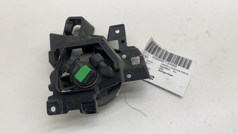 ⭕2013-2015 Mazda MX-5 Miata Front Passenger Side Fog Light Lamp w/ Bracket Right