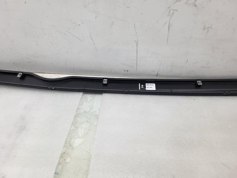 1012217-00-G ⭕ 12-23 Model S Passenger Skirt Molding Scuff Plate Right Plastic 1012217-00-G