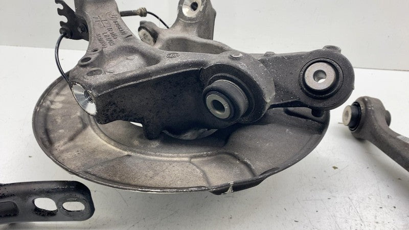 ⭕ 17-20 BMW 540i Rear Left Spindle Knuckle Hub w/ Control Arm SET LH R