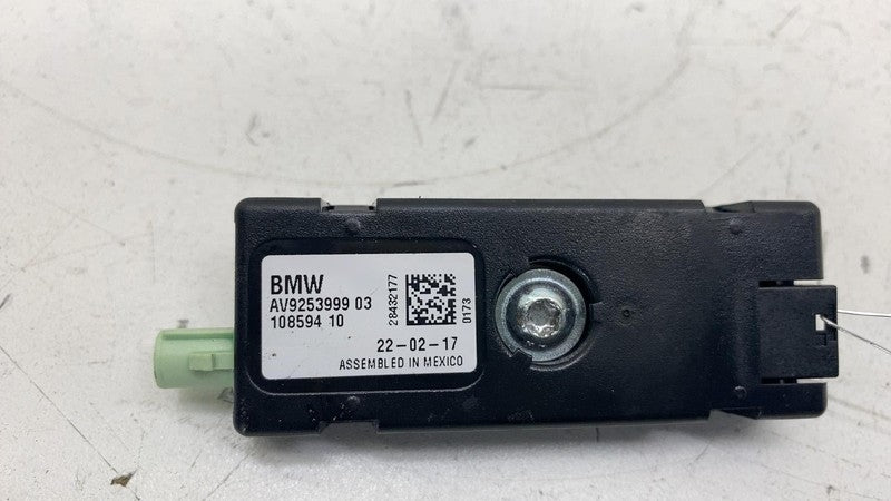 ⭕ 14-21 BMW i3 I01 GPS Antenna Amplifier Booster Control Module Unit 9