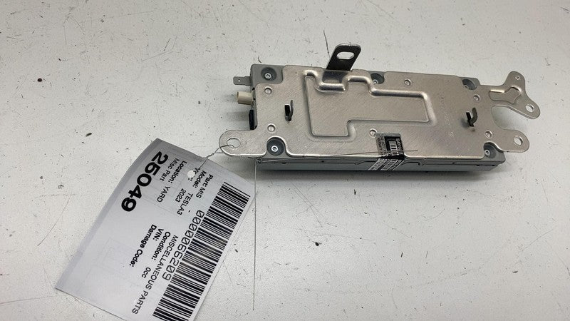 1079749-00-E ⭕ 2017-2023 Tesla Model 3 Harman Becker Radio FM/HD Receiver Module 1079749-00-E