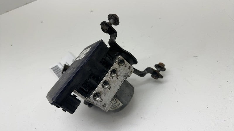 23388991 ⭕16-18 Chevrolet Silverado 1500 ABS Anti Lock Brake Pump Control Module 23388991