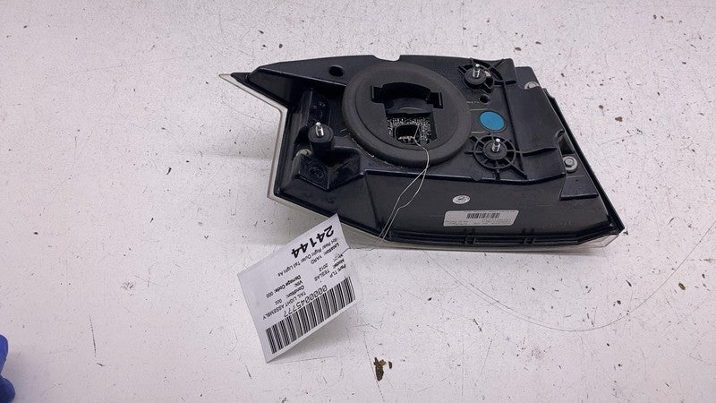 ⭕ 2012-2022 Tesla Model S Rear Taillight LED Outer Tail Lamp Right 600