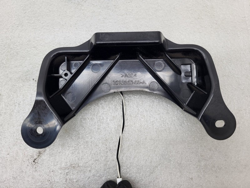 1015865 00 A ⭕ 12-20 Model S Rear End Passive Entry Antenna Bracket & Module 1015865-00-A