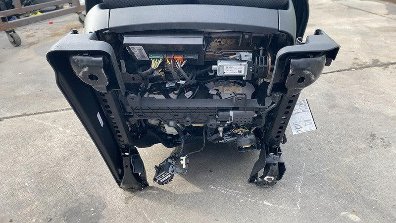 ⭕ 2019 2020 2021 Lincoln Navigator Front Passenger Side Black Leather 