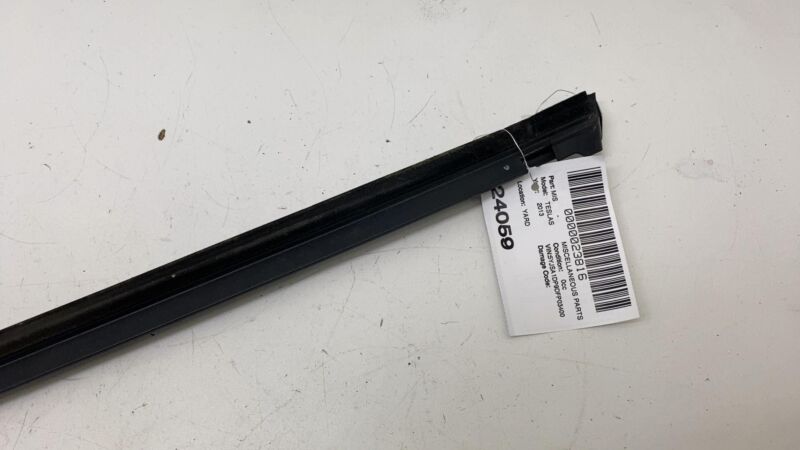 6009599 ⭕16-20 Tesla Model S Front Passenger Side Door Window Belt Molding Right 6009599