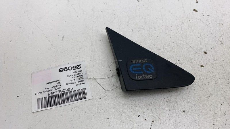 ⭕ 2019 Smart EQ Fortwo Front Passenger Tee Fender Protection Trim Mold