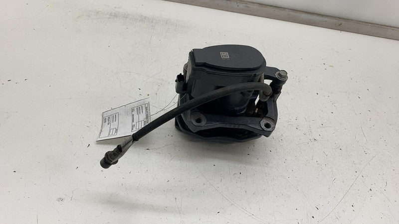 1078542-00-B ⭕ 2019-2021 Tesla Model X Rear Passenger Caliper w/ Brake Hose Line 1078542-00-B