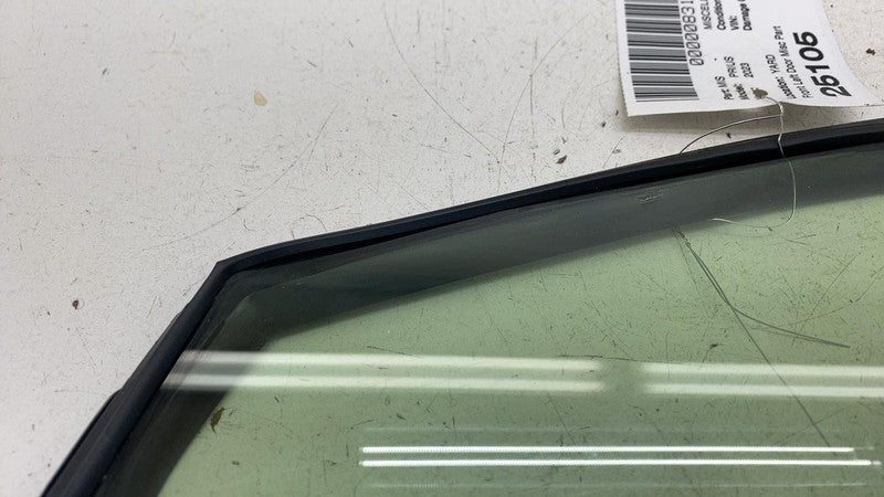⭕ 23-25 Toyota Prius Front Driver Side Door Vent Window Glass Left 682