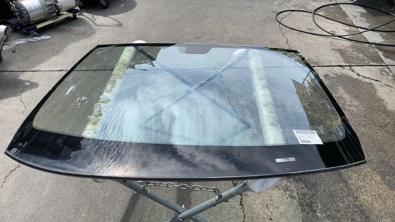 1021634 00 C ⭕ 12-15 Model S Windshield (Lower Mount Mirror) Heated Wiper Area 1021634-00-C
