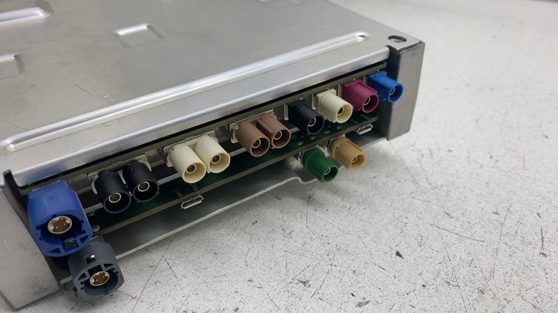 1098054 00 A 2017-2020 Tesla Model 3 Autopilot Media Control Module MCU / ADAS Computer Assy