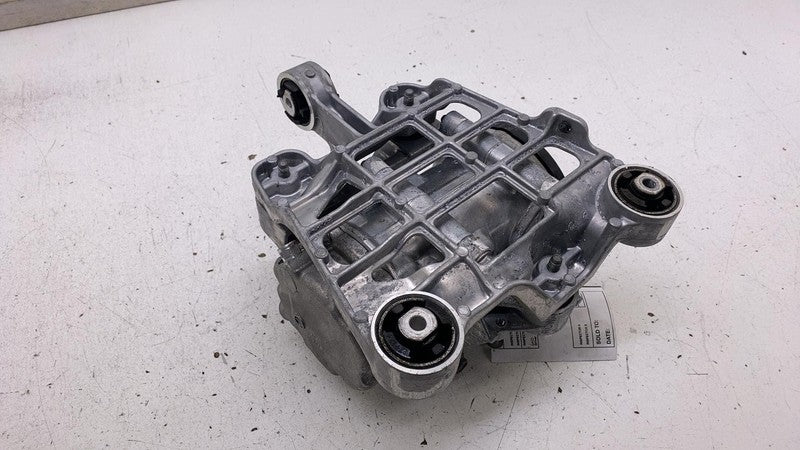 PT00050311 2022-2024 Rivian R1S Air Conditioning A/C Compressor Pump Unit w/ Mount Bracket