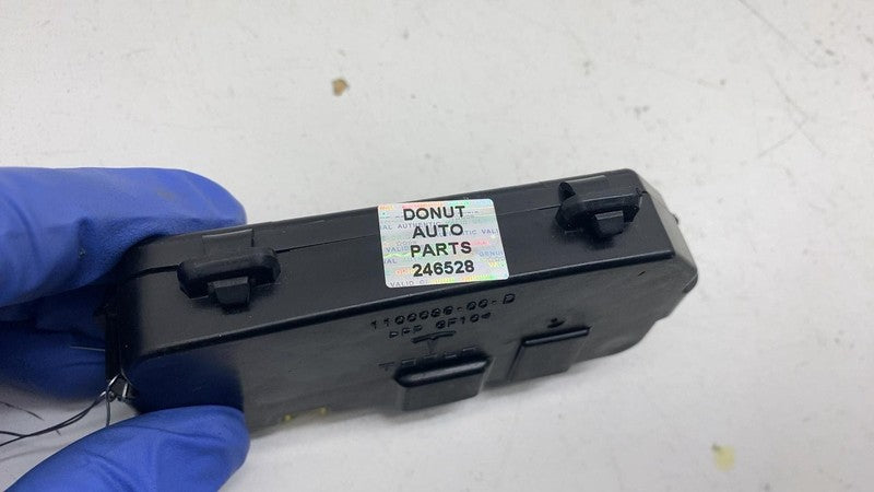 ⭕ 2017-2023 Model 3 Front Passenger Side Seat Control Module Right 110
