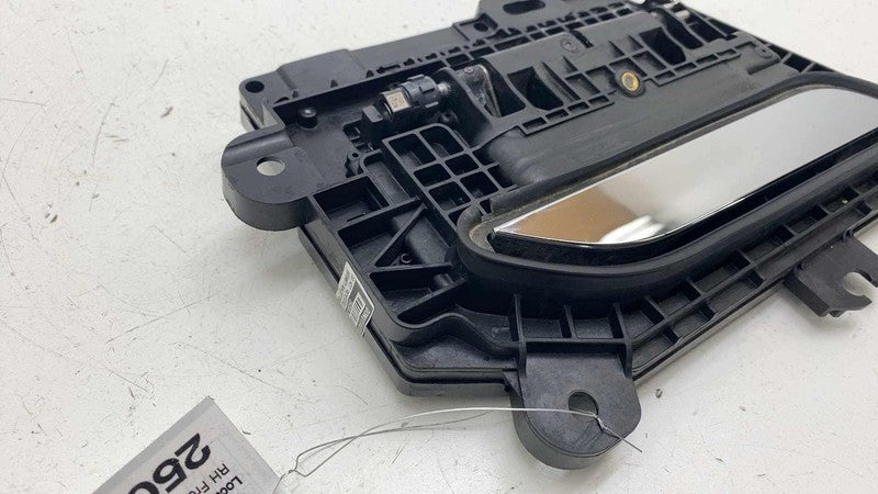 ⭕ 16-17 Model S Front Passenger Side Exterior Door Handle Outer Right 