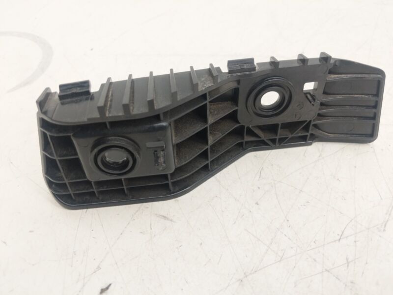 1083992 00 D ⭕ 2017-2022 Model 3 Rear Under Taillamp Bumper Mount Bracket Left 1083992-00-D