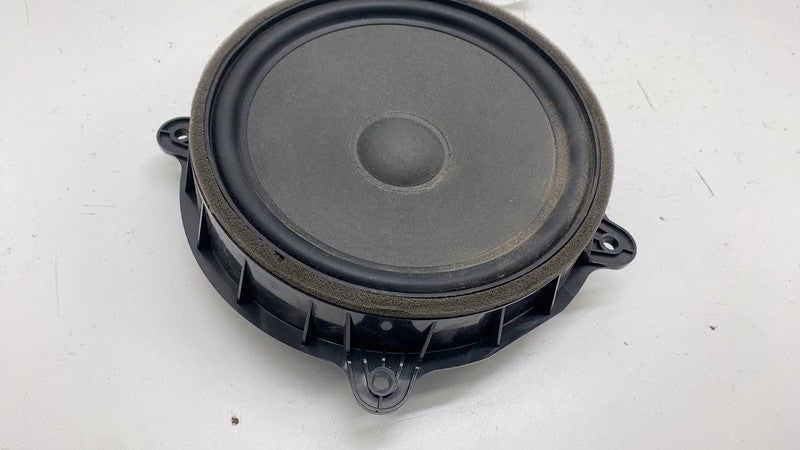 ⭕ 2017-2023 Tesla Model 3 Y Front Door Audio System Woofer Speaker 107