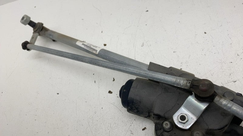 ⭕ 18-24 Lincoln Navigator Front Windshield Wiper Linkage w/ Motor JL1B
