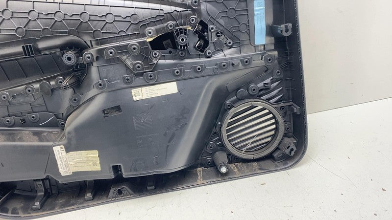 Front Door Trim Panel VOLKSWAGEN ID4 Right 25