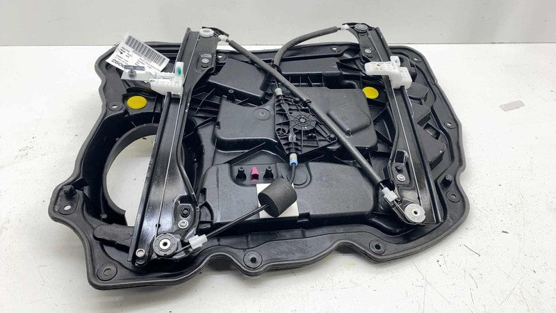 ⭕2017-2025 Chrysler Pacifica Front Left Door Window Regulator & Motor w/ Carrier