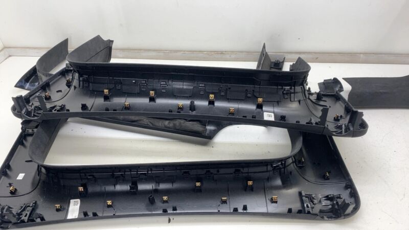 105155406J ⭕16-20 Model X Rear Right & Left Falcon Door Upper & Lower Trim SET 1051554-06-J